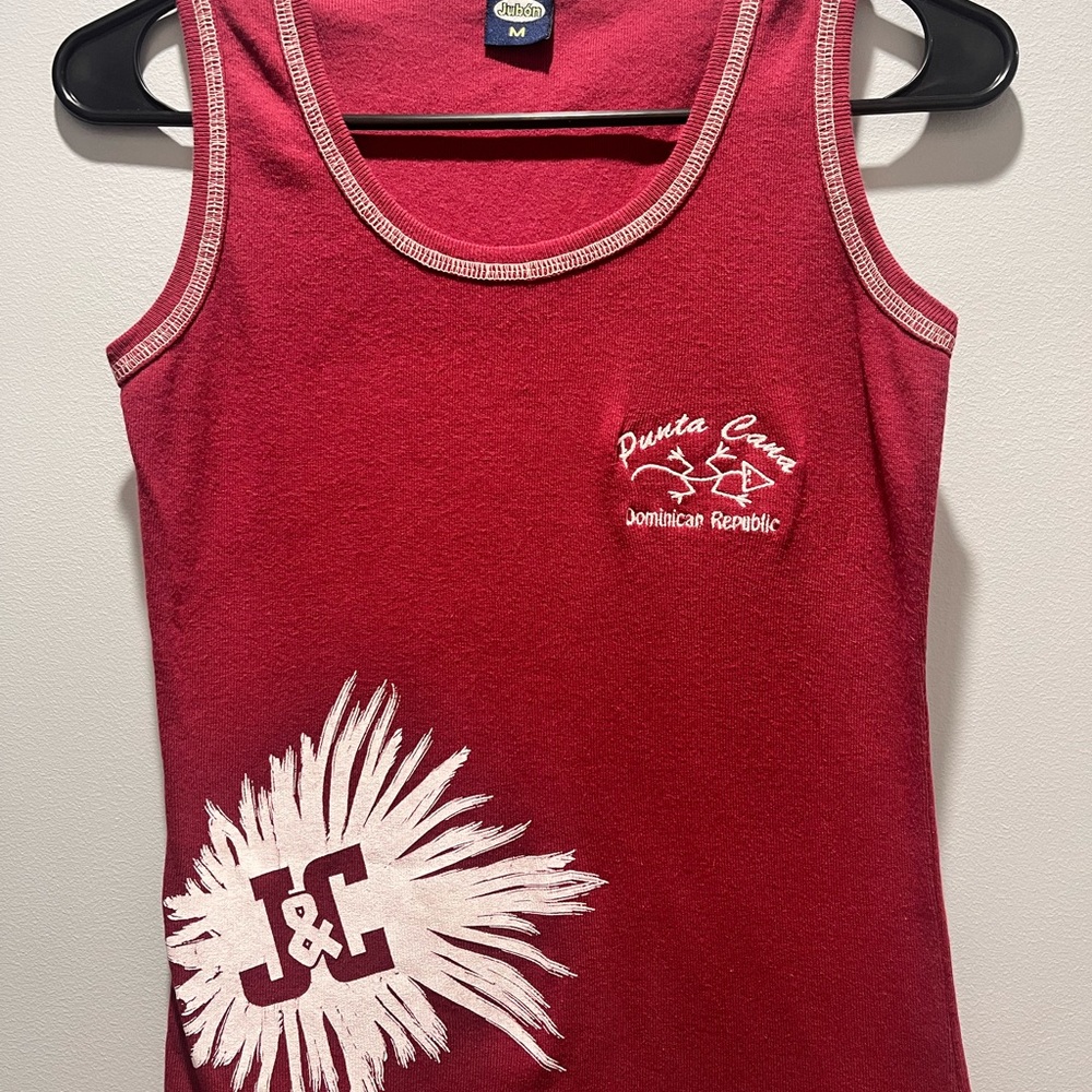 Women's Punta Cana DR. Jubón Medium Tank Top. Tahiti Red Color